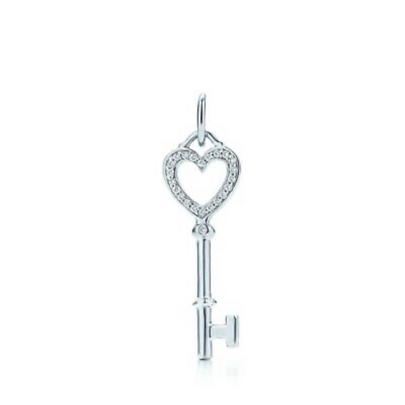 TIFFANY & CO. 18KT WHITE GOLD DIAMOND HEART KEY PENDANT 16-INCH NECKLACE - Picture 6 of 7